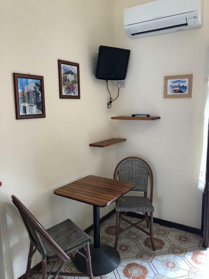 Diana Brown B&B Affittacamere Lipari (Isola Lipari) Exterior foto