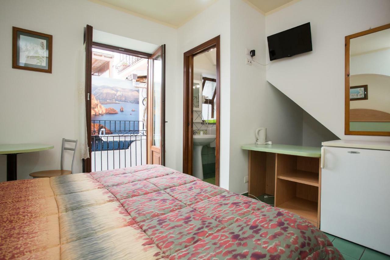 Diana Brown B&B Affittacamere Lipari (Isola Lipari) Exterior foto