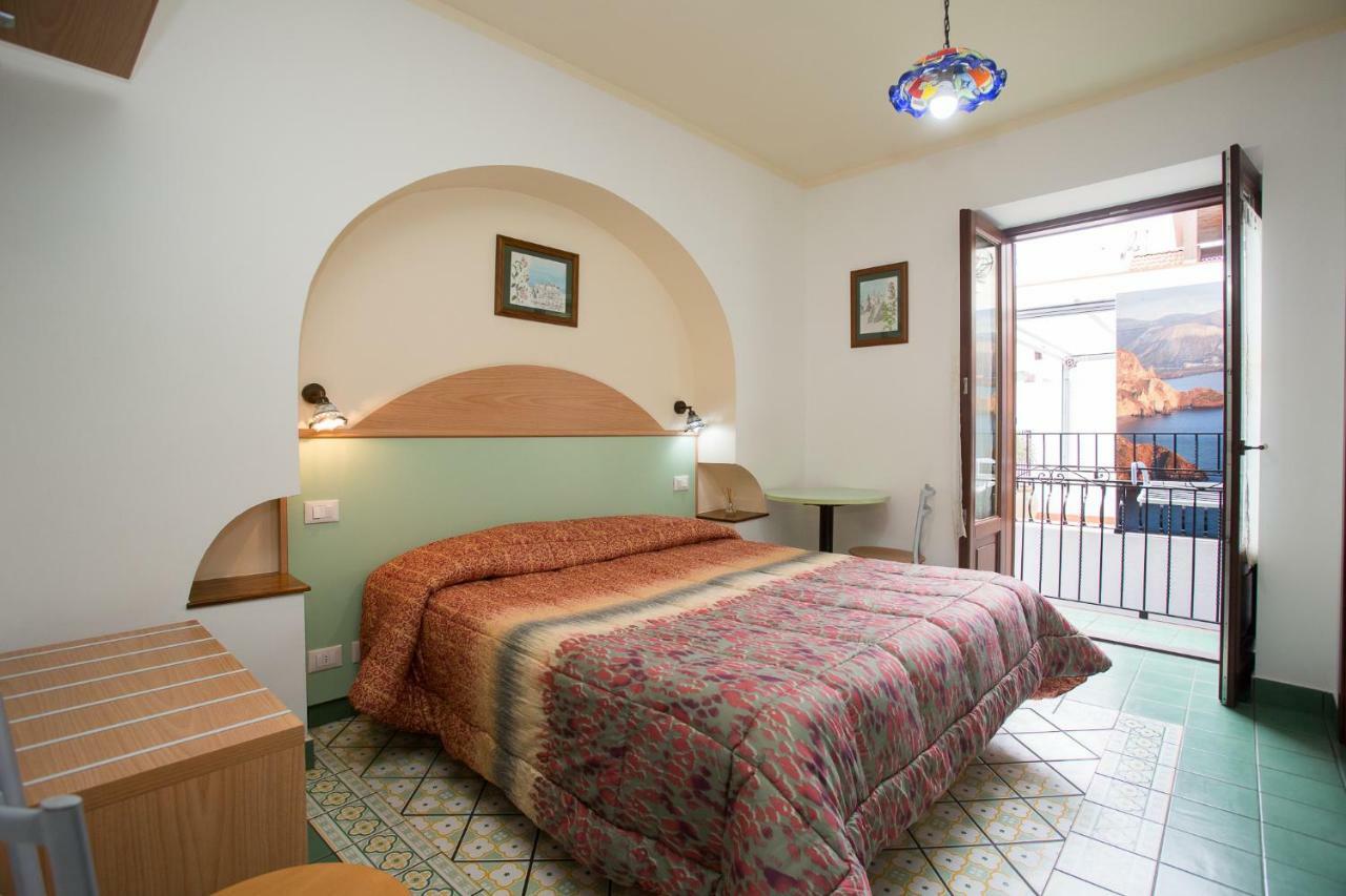 Diana Brown B&B Affittacamere Lipari (Isola Lipari) Exterior foto