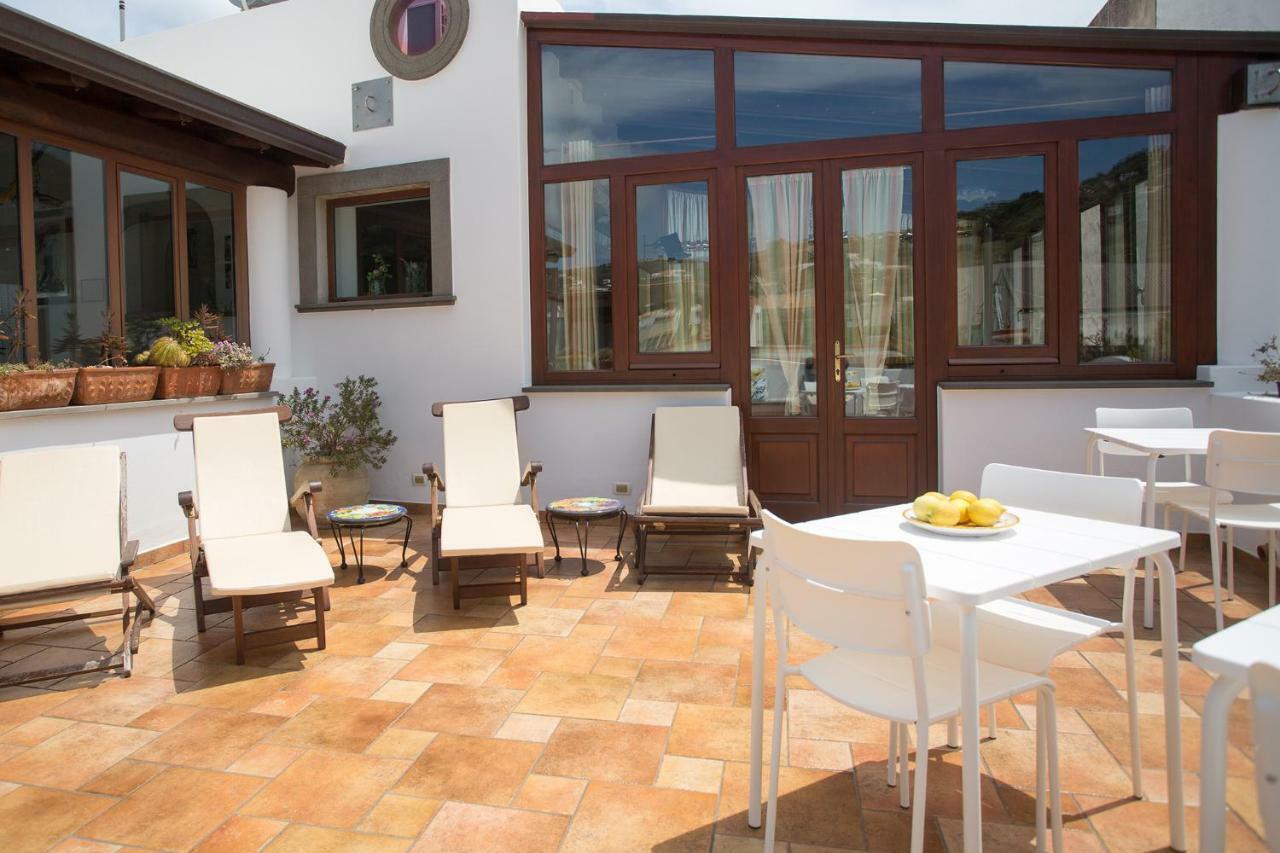 Diana Brown B&B Affittacamere Lipari (Isola Lipari) Exterior foto